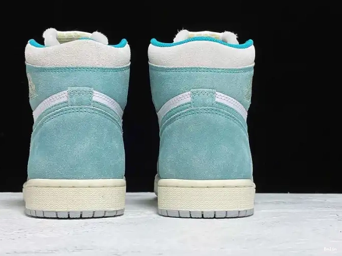 Bmlin Jordan 555088-311 OG High Turbo Green Retro 1 Air 0525